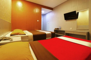 Отель Eve Hotel Bandung  Бандунг